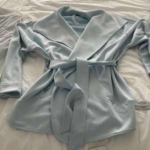 Brand New Lululemon Softstreme Belted Wrap. Tags still attached. Size M/L